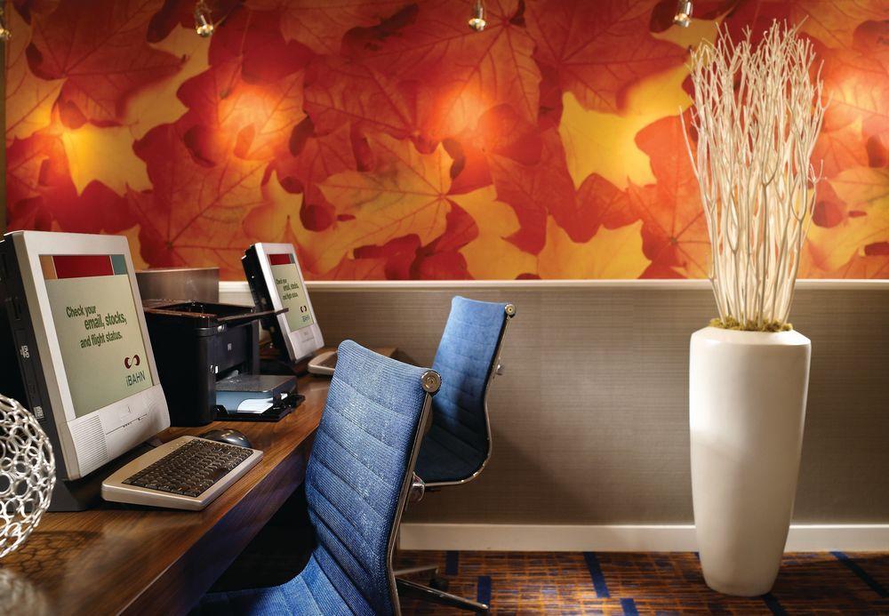 Courtyard By Marriott Atlanta Executive Park/Emory Hotel Buitenkant foto